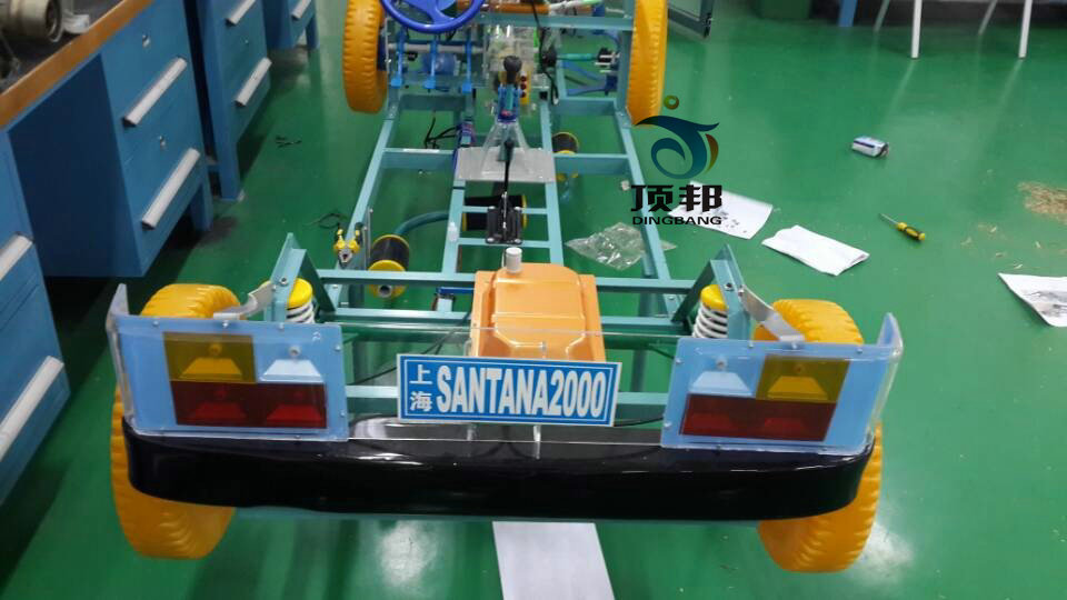 透明或?qū)嵨锝馄嗜囍苿酉到y(tǒng)模型