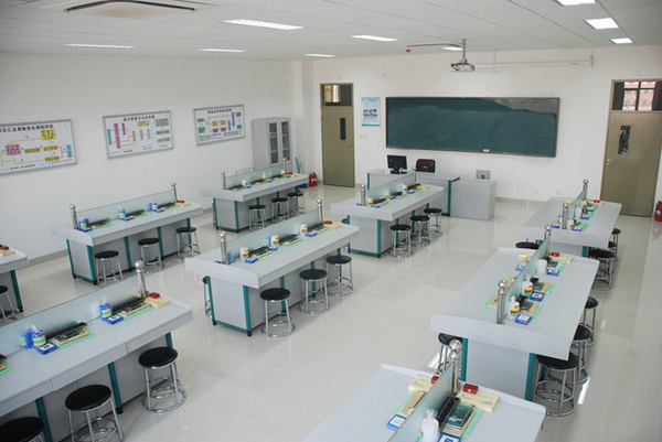 會計手工模擬實訓(xùn)室