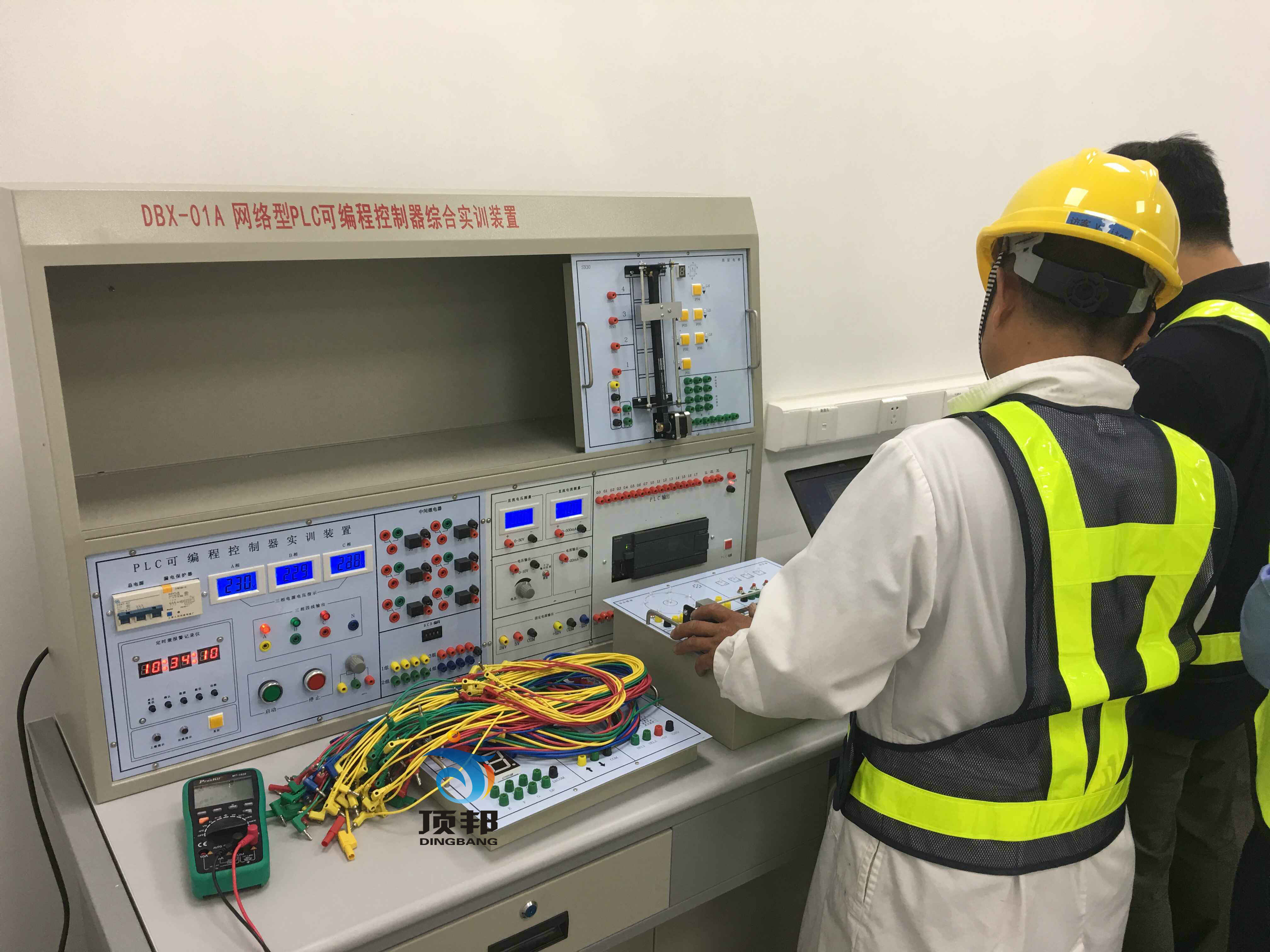 �W(w��ng)�j(lu��)��PLC�ɾ��̿������C�ό�(sh��)Ӗ(x��n)�b��