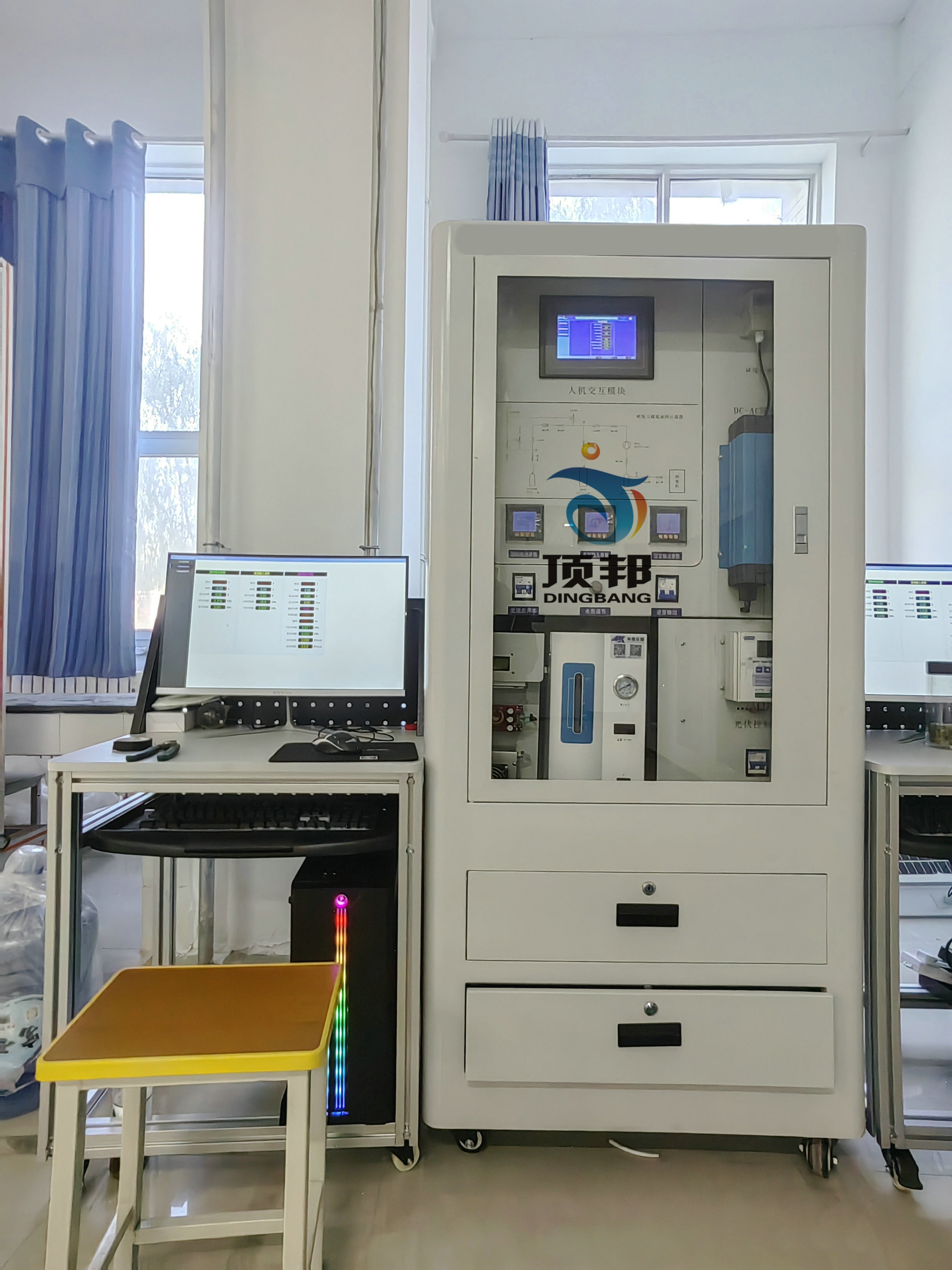 制儲氫及氫氧燃料電池發(fā)電創(chuàng)新實訓(xùn)系統(tǒng)