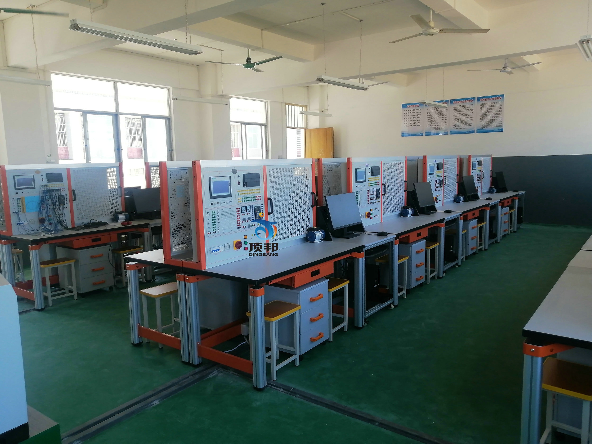 PLC可編程控制技術綜合實訓裝置