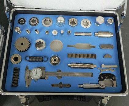 標(biāo)準(zhǔn)零件實(shí)測繪圖訓(xùn)練裝置