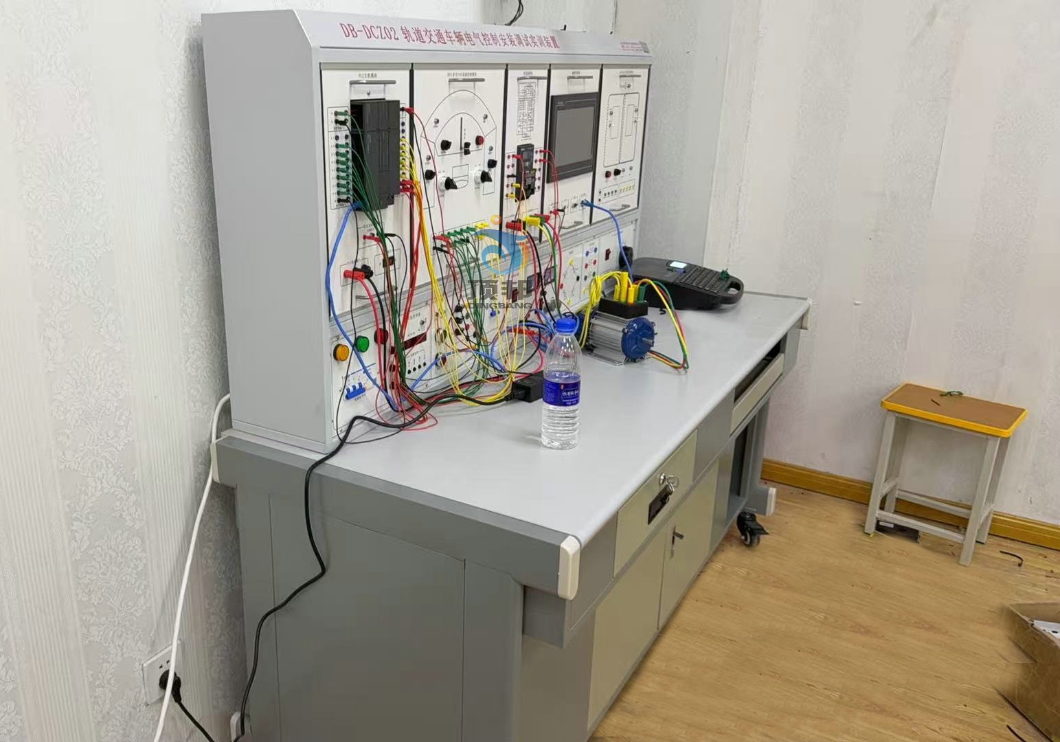 軌道交通車輛電氣控制安裝調試實訓裝置