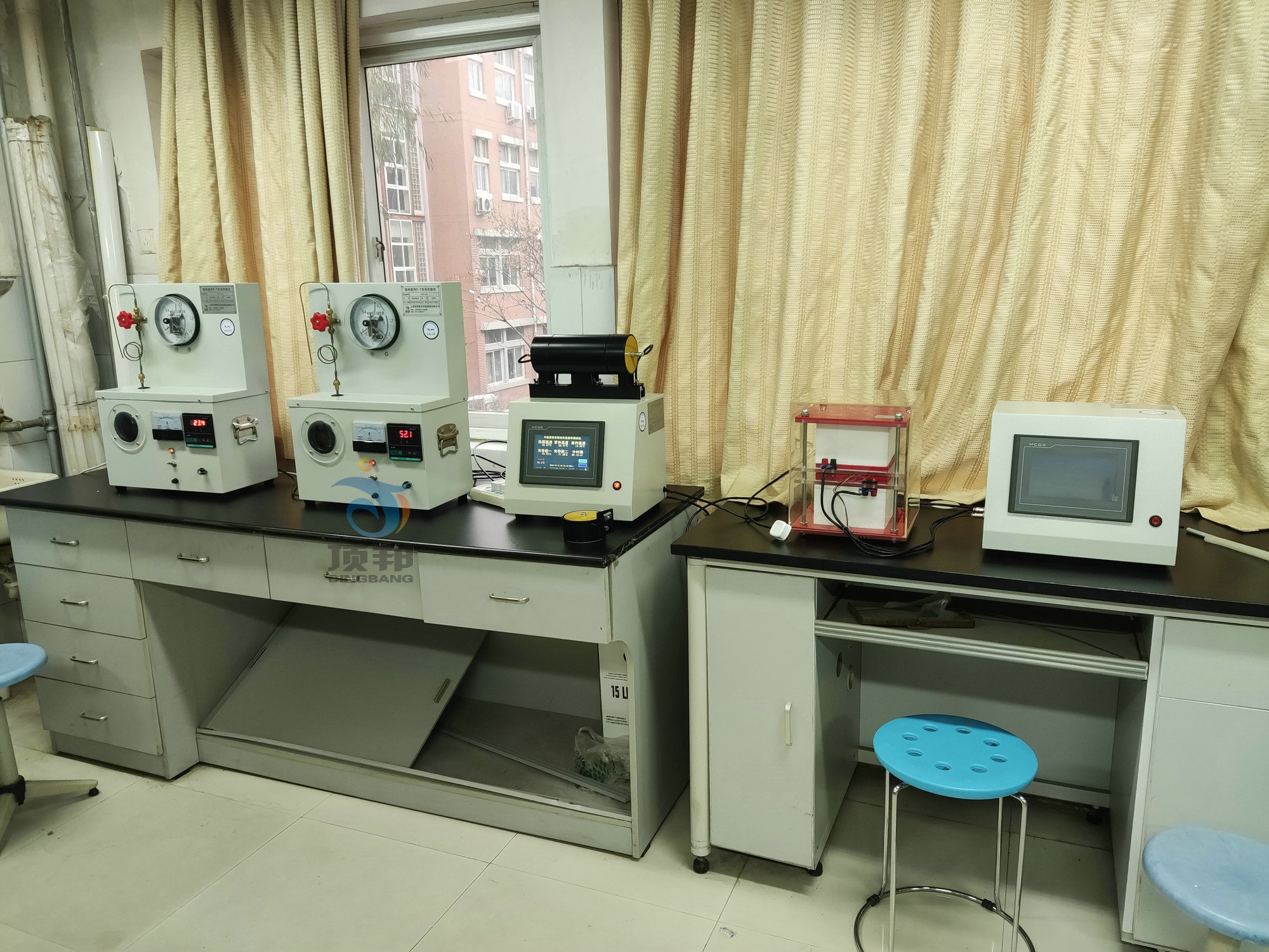 �����P-T�P(gu��n)ϵ��(sh��)�(y��n)�x