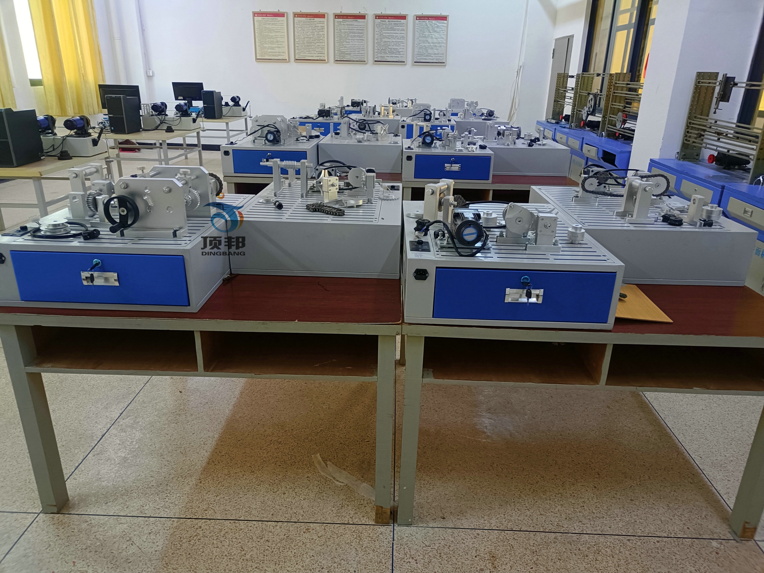 ��yʽ�C(j��)еϵ�y(t��ng)����(d��ng)��(chu��ng)�½M���O(sh��)Ӌ(j��)��(sh��)�(y��n)�_(t��i)