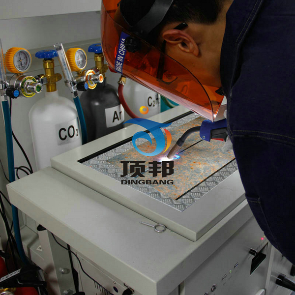 熔化焊與熱切割作業(yè)實(shí)訓(xùn)設(shè)備 熔化焊與熱切割作業(yè)實(shí)訓(xùn)設(shè)備