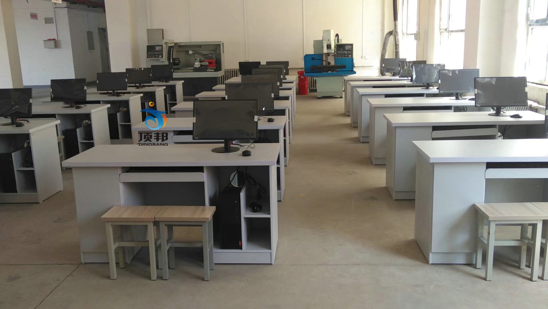 ��ý�w�W(w��ng)�j(lu��)�ͽ̌W���a(ch��n)���Ô�(sh��)�ؙC���C�һ�w�����̌����